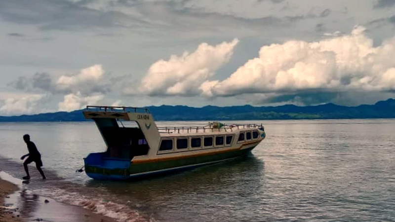 Tragedi Speedboat Dua Nona: 8 Nyawa Melayang di Perairan Manipa, Menyorot Kerentanan Keselamatan Pelayaran di Maluku